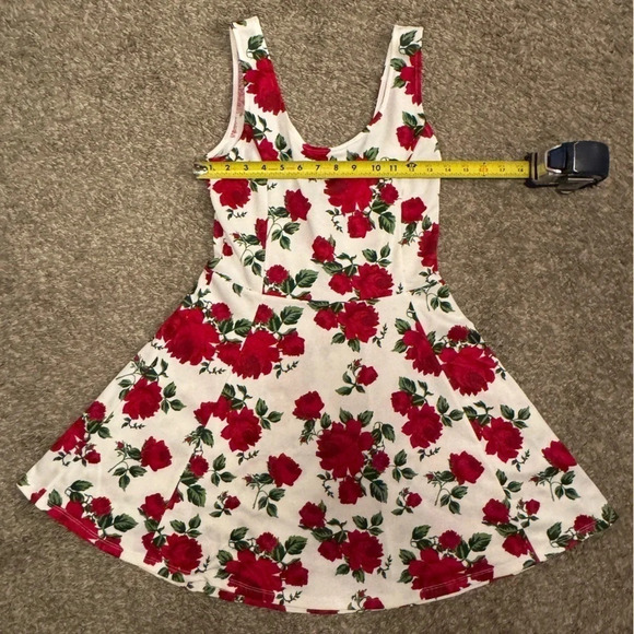 H & M ROSE DRESS SIZE 8 - Picture 12 of 16